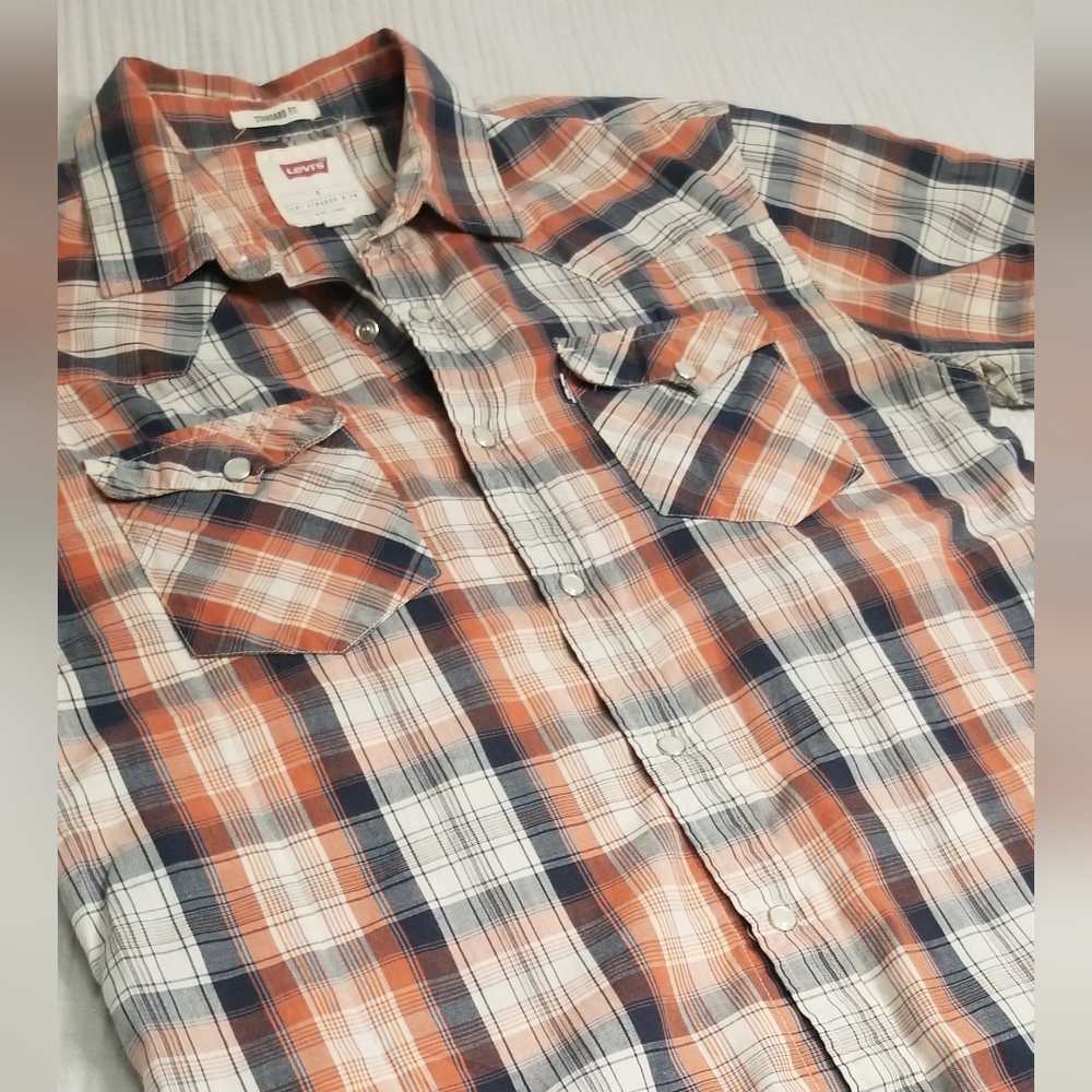 Mens Levi's western style shirt